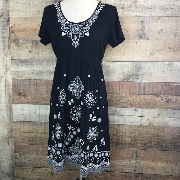 Johnny Was Dresses & Skirts - Johnny Was Embroidered ShortSleeve Cotton Sundress